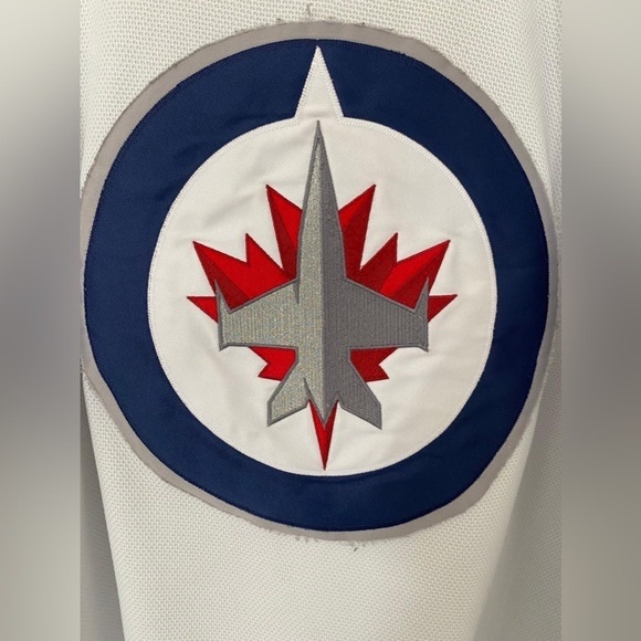 NHL WINNIPEG JETS * REEBOK White Blue Logo Jersey in XL - Picture 2 of 14